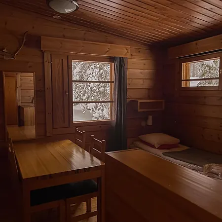 Arctic Verge Yllaes Apartahotel Äkäslompolo