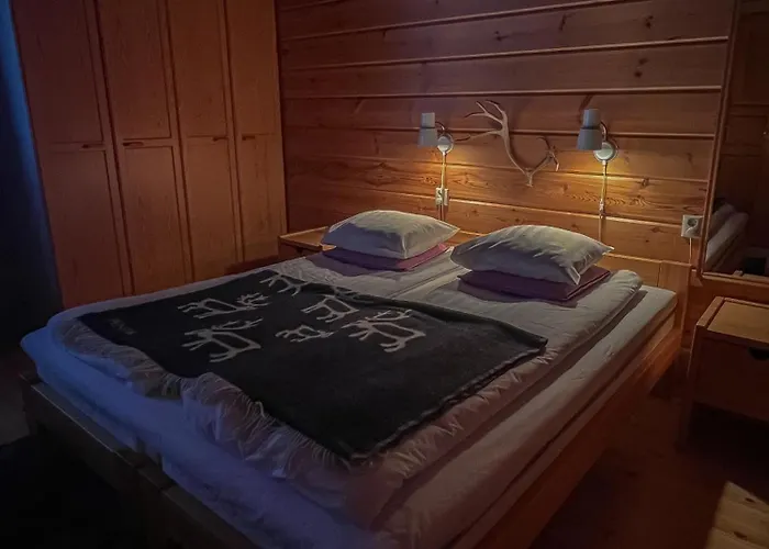 Arctic Verge Yllaes Apartahotel