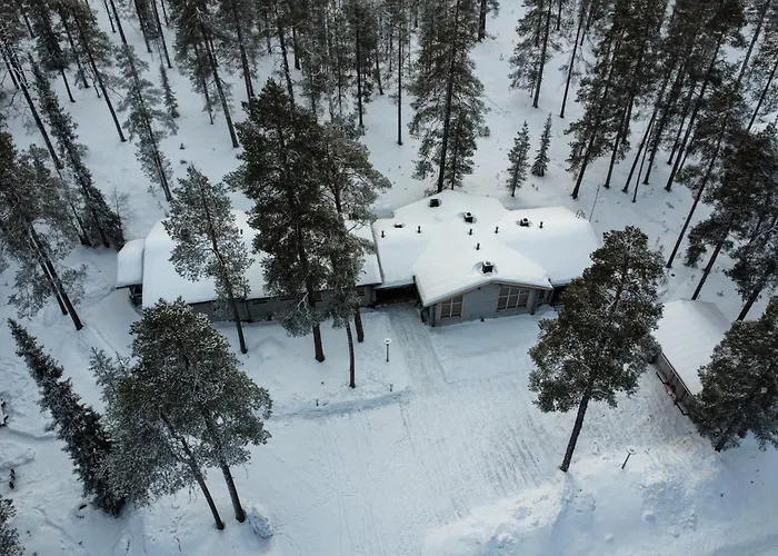 Arctic Verge Yllaes شقة فندقية 3*